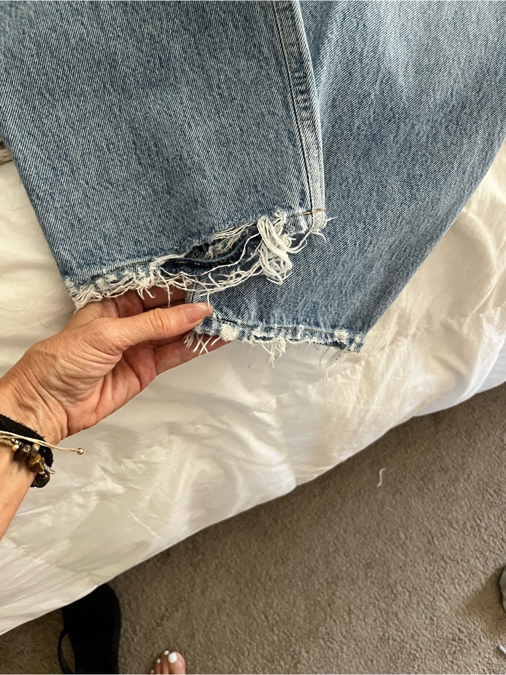 Agolde Distressed Light Wash Denim Straight Leg Jeans size 24 - Picture 5 of 11